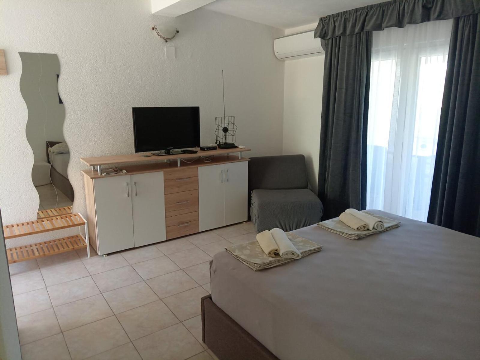 Apartments Seso باغ المظهر الخارجي الصورة